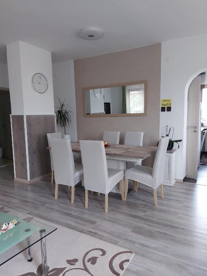 Nagcsalados Rozsa Apartman Balatonlelle Exterior foto